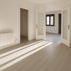 Piso en venta en Via Júlia – Espacio, comodidad y ubicación estratégica